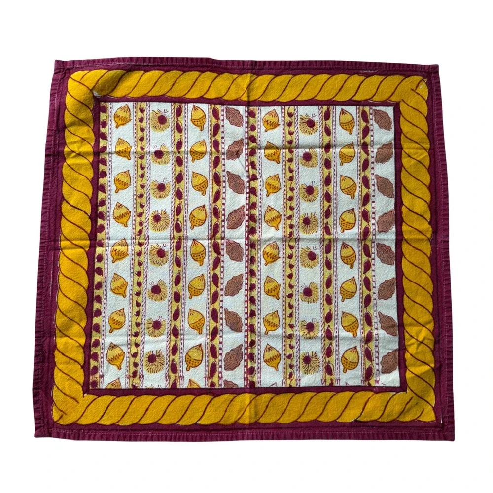 VTG Couleur Nature Set of 5 Cotton Napkins French Country Acorn Burgundy Yellow